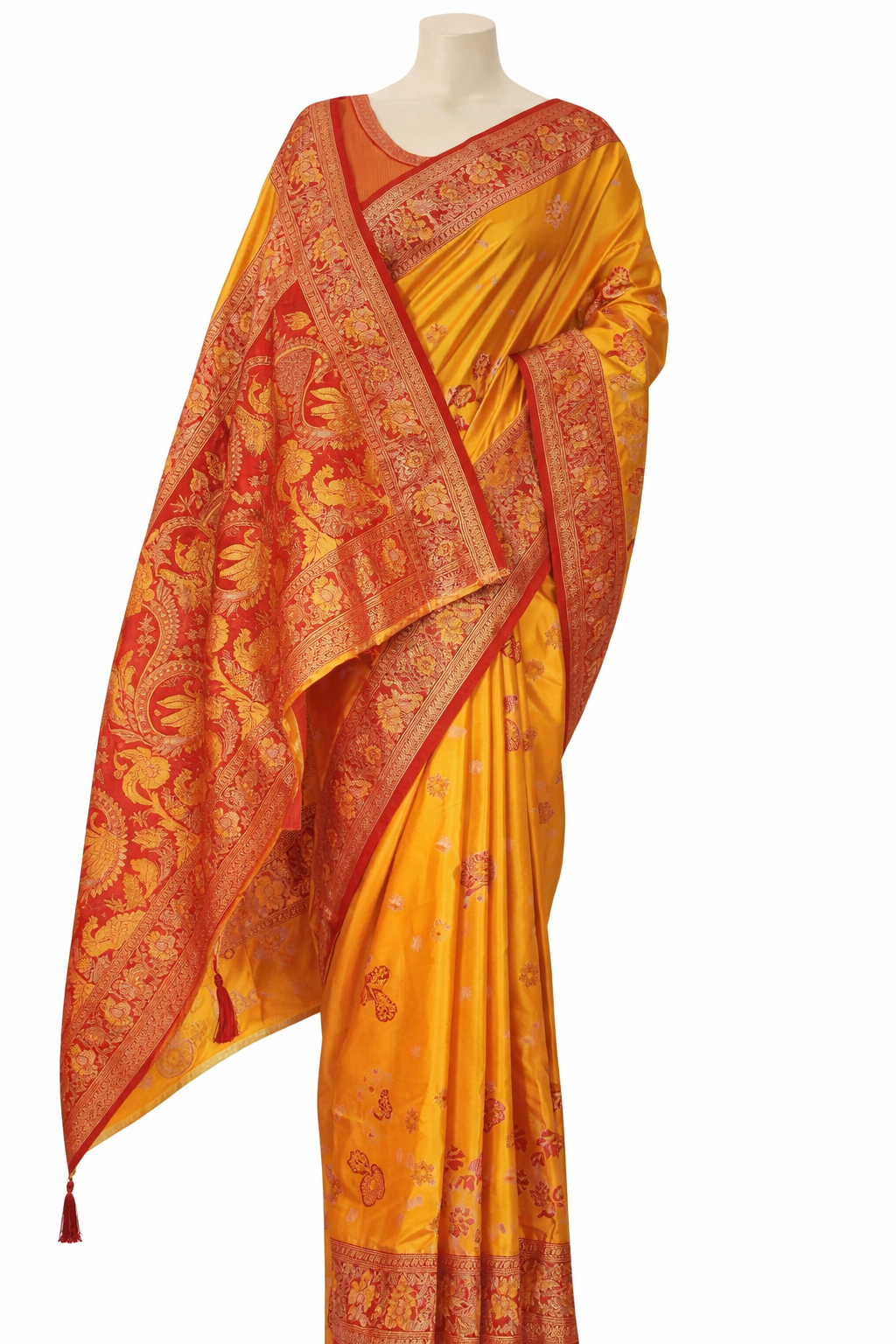 Saanvi Saree